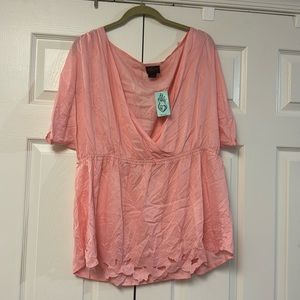 NWT Torrid light pink v neck lightweight blouse top 2X